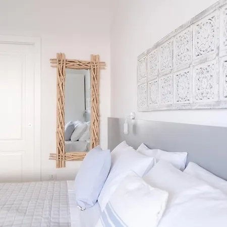 Couette-café Sara 2*