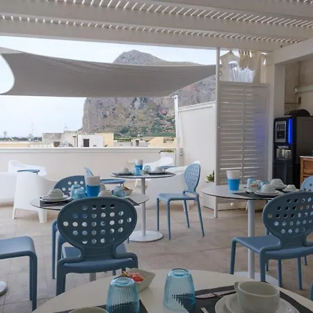 Sara 3* San Vito lo Capo